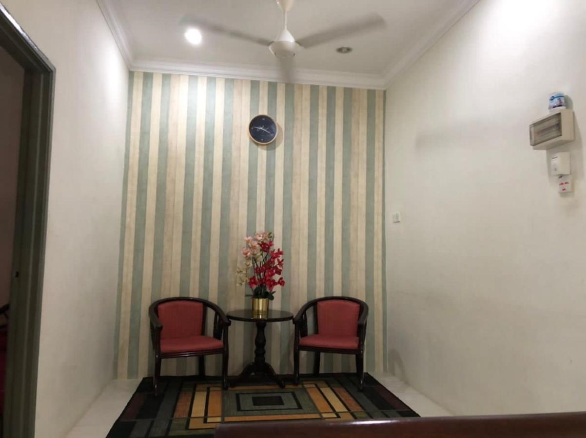 Makmur Homestay Taiping Exterior photo